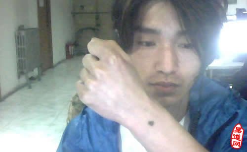 男人手腕上有痣好不好